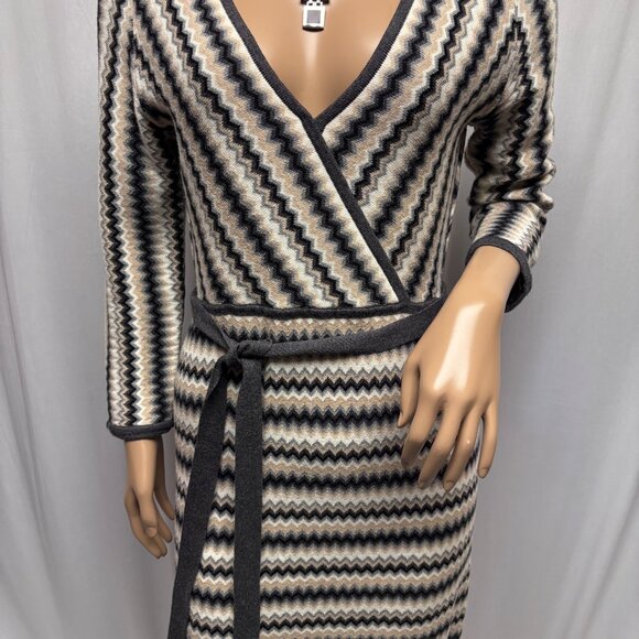 Donna Ricco Chevron Knit Faux Wrap Dress Womens Size Small Long Sleeve V-Neck - Picture 3 of 8